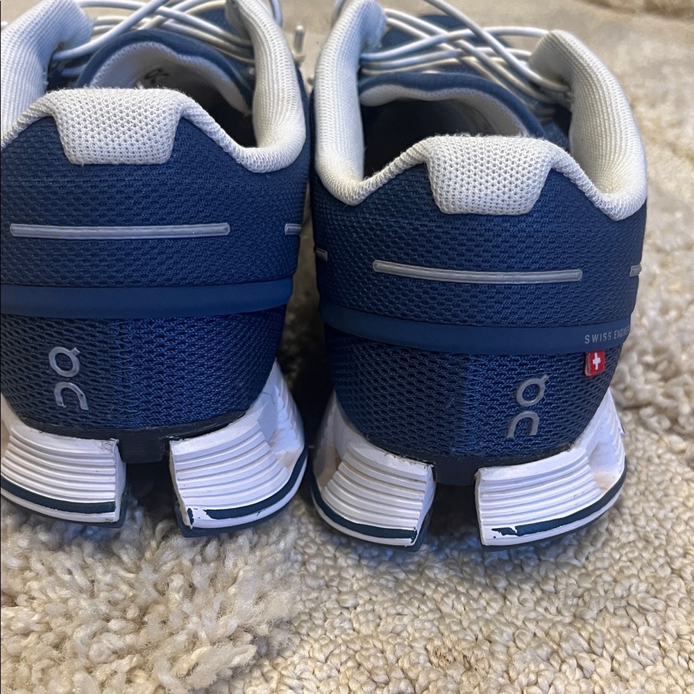 On Cloud Running Blue Athletic Shoes - Picture 4 of 6